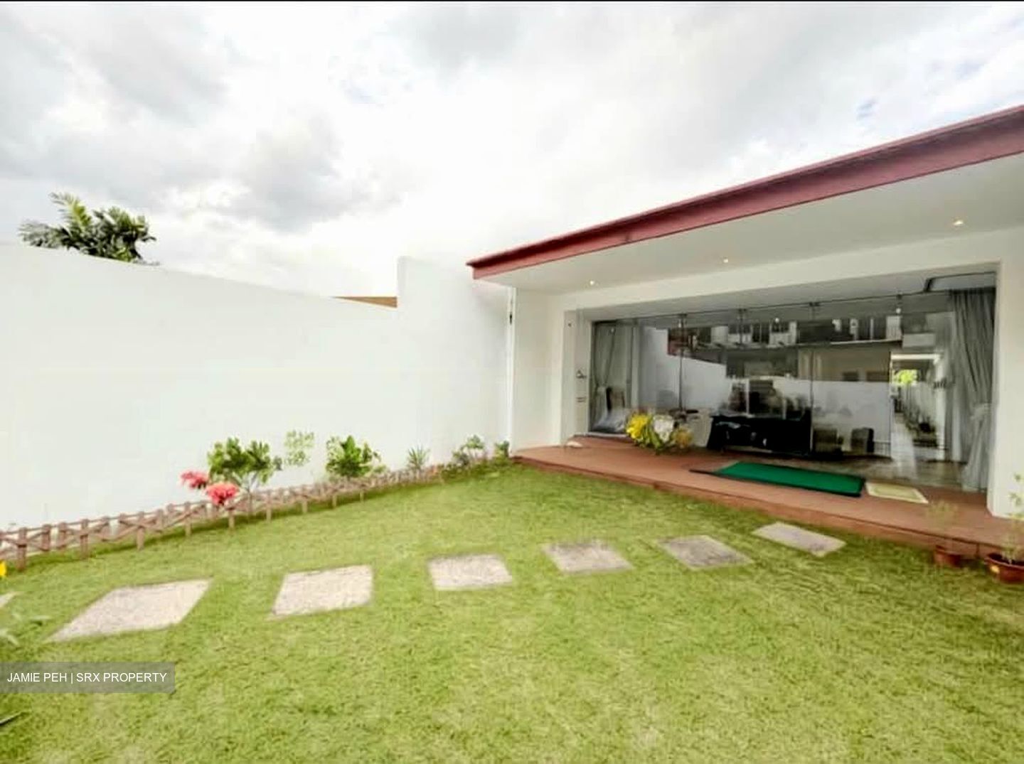 Bartley Rise Estate (D19), Terrace #592040571